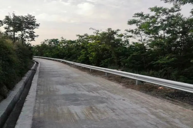 甘肃公路波形护栏