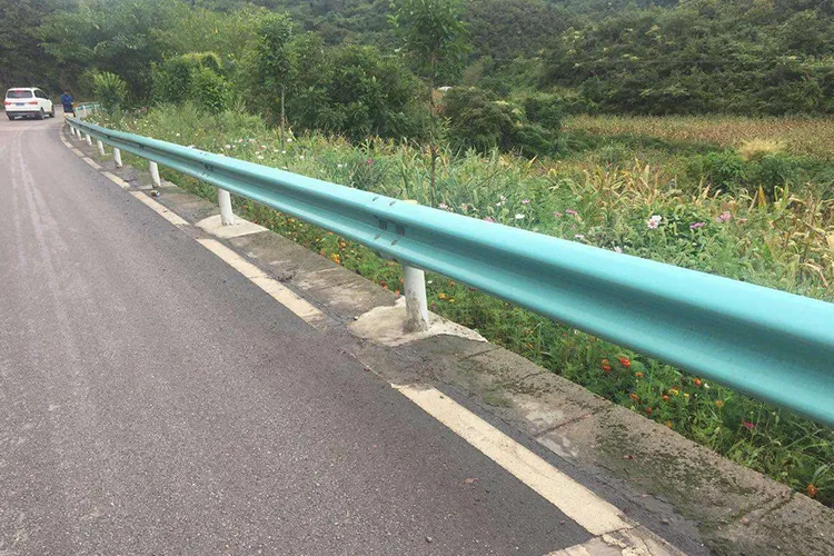 铜仁波形护栏