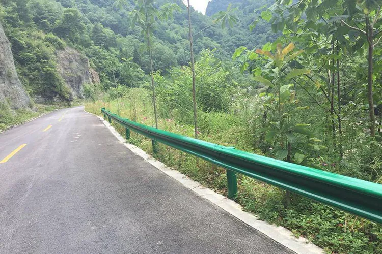 波形护栏两波板