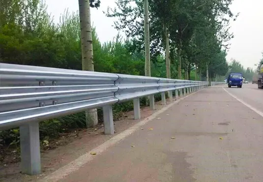 镀锌三波护栏