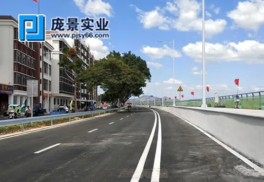 四川巴中波形护栏安装