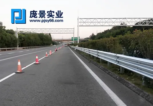 河南郑州波形护栏安装
