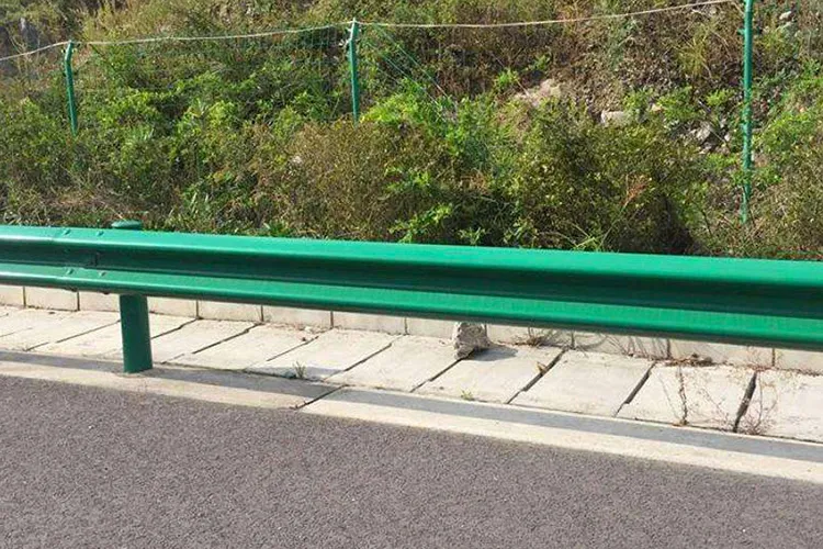双波形护栏板