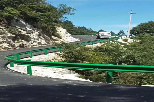 太仓公路波形护栏